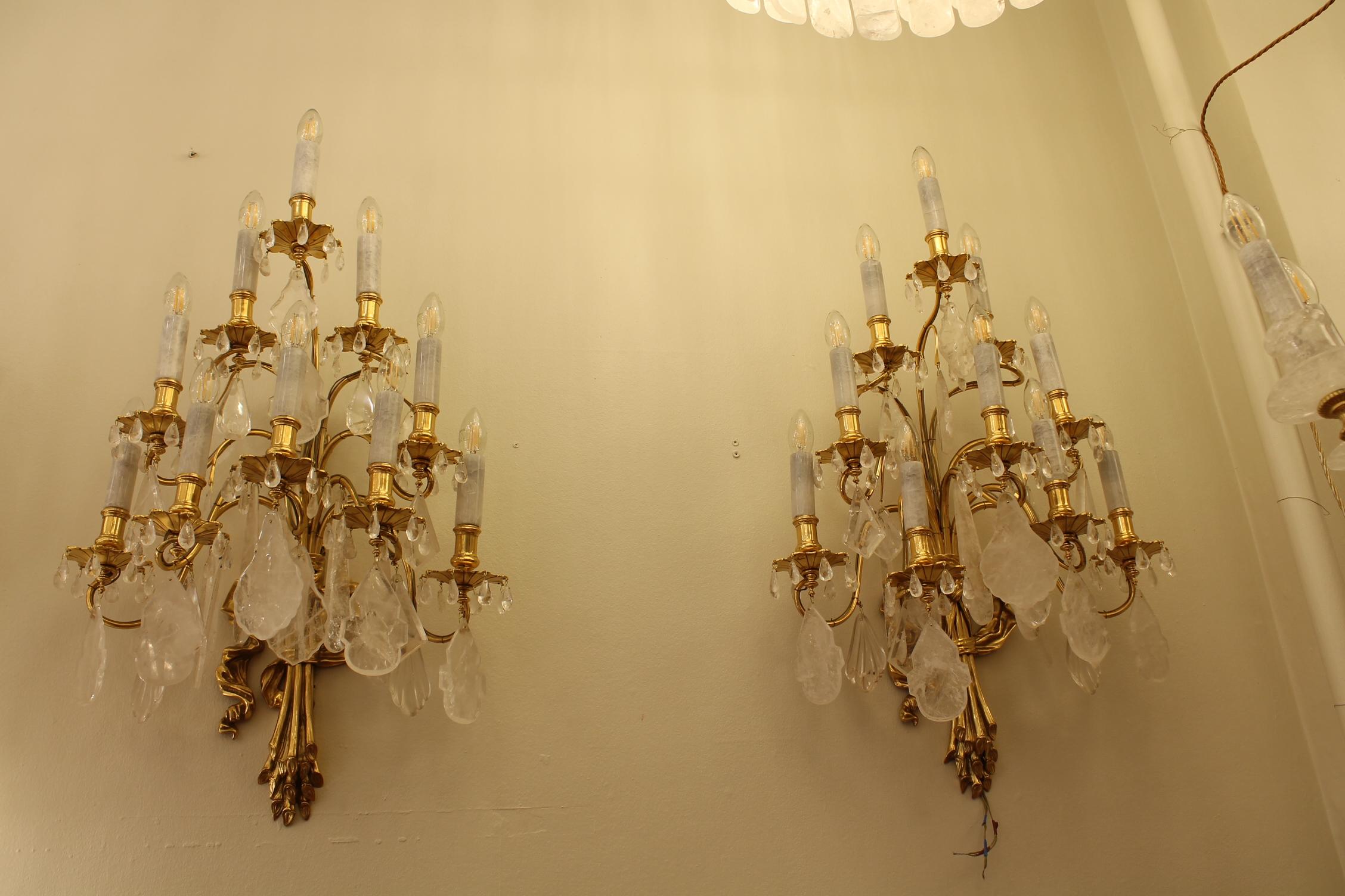 Pair of 19th Century French rock crystal 10 bulb wall lights - Image 4